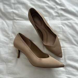 Elegant Pointed Toe Kitten Heel Pumps in Beige